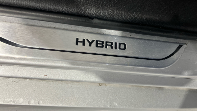 Toyota Yaris 1.5 Hybrid Icon 5dr CVT Hybrid Hatchback